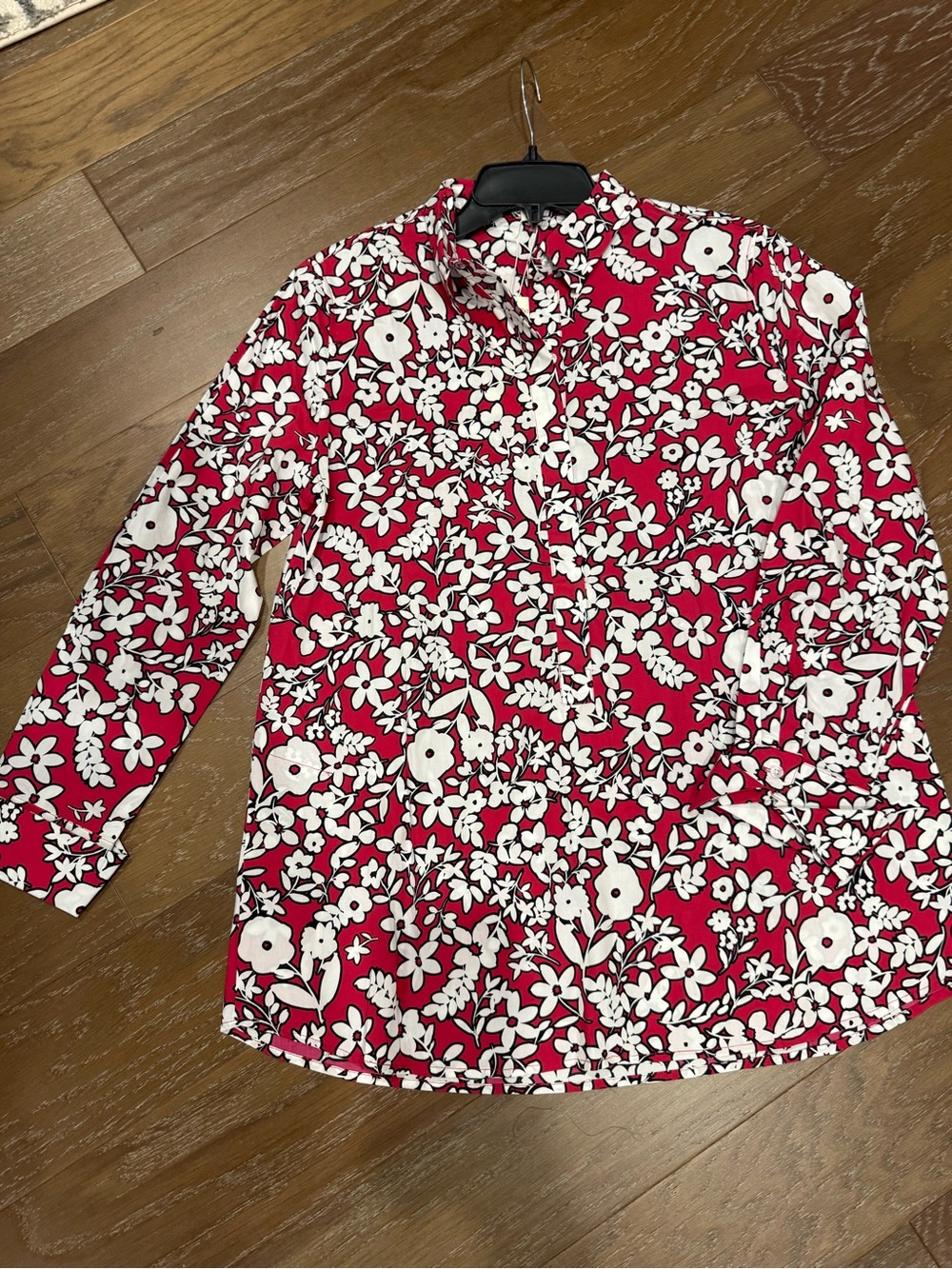 Tyler Boe Red and White Floral Blouse - Picture 2 of 13